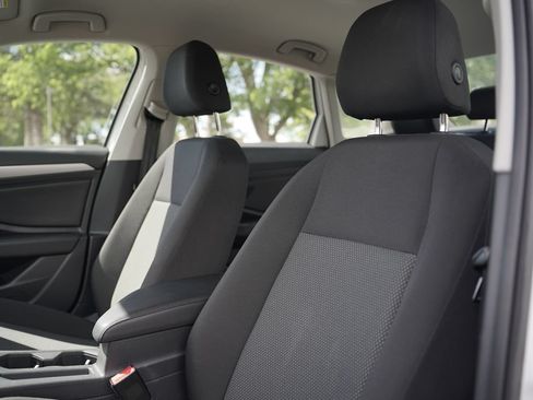 Used 2019 Volkswagen Jetta S FWD image 10