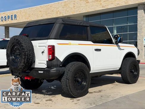 Used 2021 Ford Bronco Black Diamond image 23