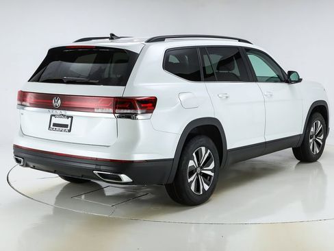 New 2026 Volkswagen Atlas SE FWD image 9