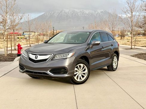 Used 2018 Acura RDX AWD image 1
