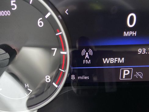 New 2025 Nissan Sentra SV image 6