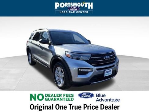 Certified 2022 Ford Explorer XLT w/ Equipment Group 202A image 25