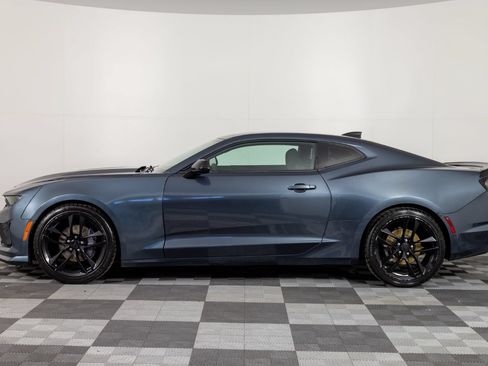 Used 2019 Chevrolet Camaro LT w/ 1LE Track Performance Package RWD image 3