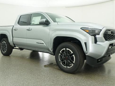 New 2026 Toyota Tacoma TRD Sport RWD image 40