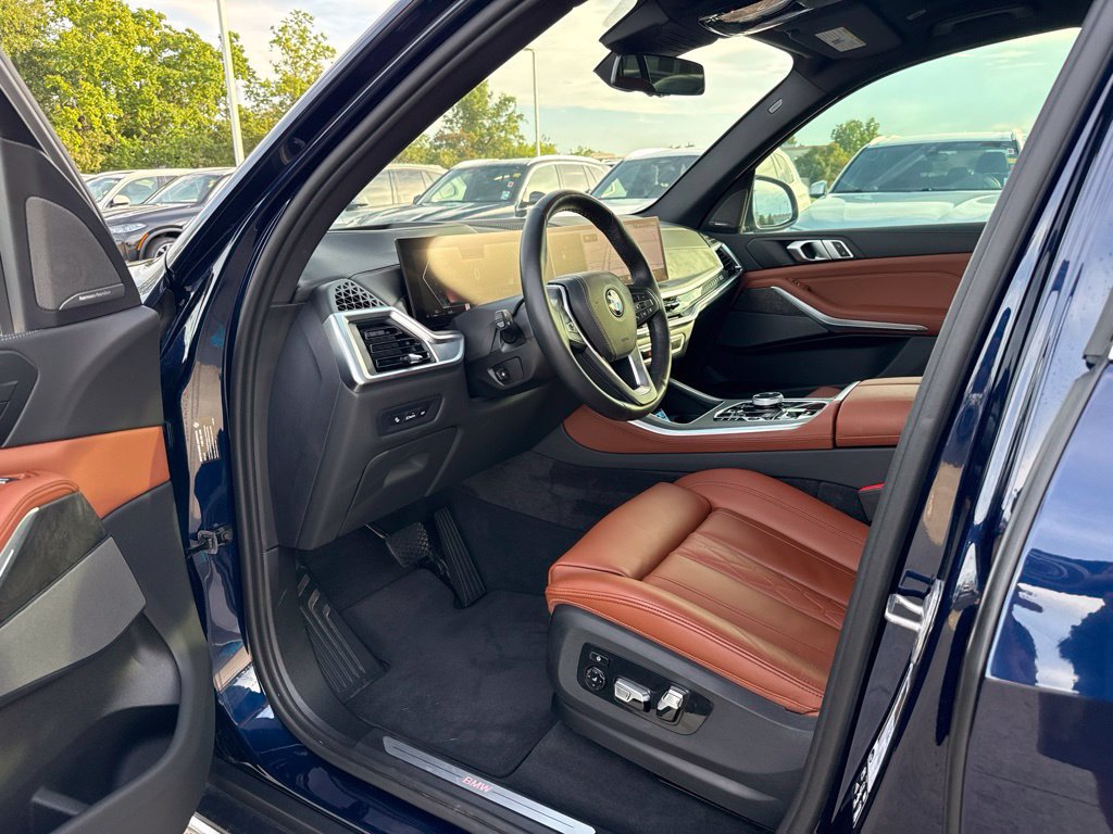Certified 2024 BMW X5 xDrive40i w/ Executive Package AWD/4WD image 12