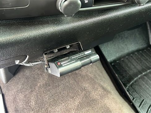 Used 2012 Chevrolet Silverado 1500 LT image 25