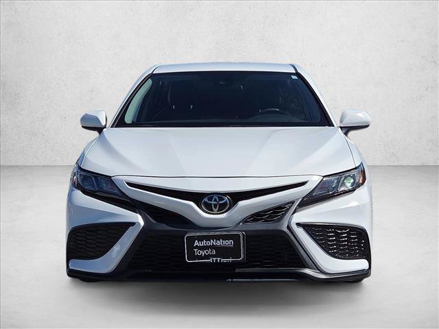 Certified 2021 Toyota Camry SE w/ Carpet Mat Package (TMS) FWD image 2
