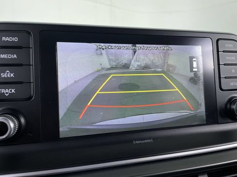 Used 2020 Kia Telluride S AWD/4WD image 16