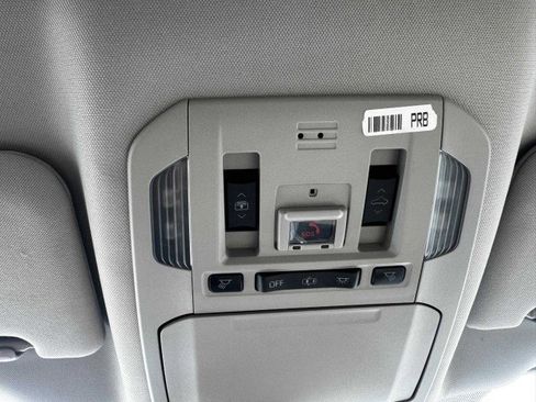 Used 2021 Toyota Highlander Platinum image 38