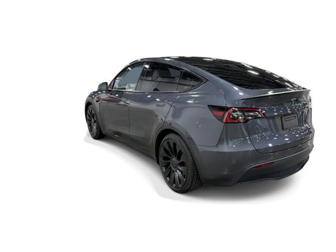 Certified 2023 Tesla Model Y Performance AWD/4WD image 4