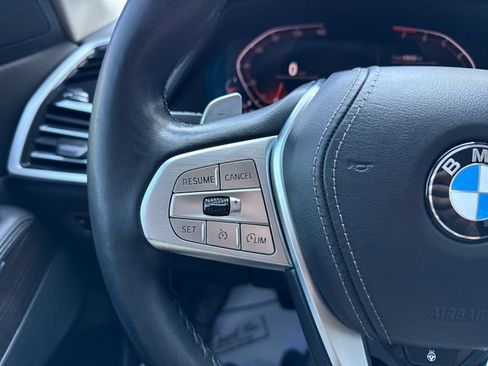 Used 2020 BMW X7 xDrive40i w/ Cold Weather Package AWD/4WD image 37