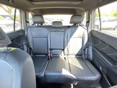 Used 2022 Volkswagen Tiguan SE R-Line AWD/4WD image 24