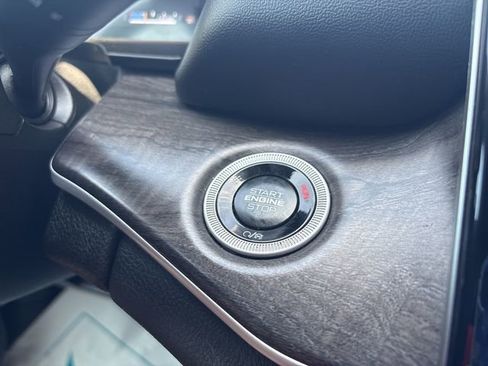 Used 2024 Jeep Grand Cherokee Limited 4xe image 22