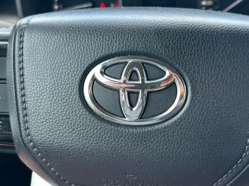 Used 2023 Toyota Tundra SR5 w/ SR5 Convenience Package AWD/4WD image 28