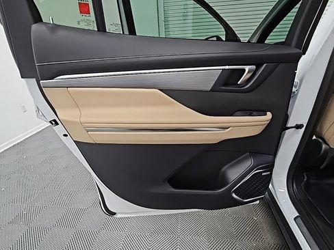 New 2026 Buick Enclave Preferred w/ Power Package image 33