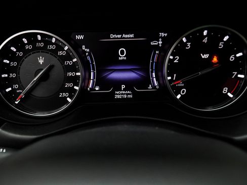 Used 2021 Maserati Levante GTS image 35