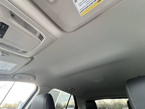 Certified 2023 Buick Envision Essence image 21