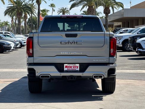 Certified 2026 GMC Sierra 1500 Denali Ultimate AWD/4WD image 5
