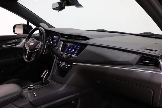 Used 2022 Cadillac XT5 Sportv w/ Technology Package AWD/4WD image 16