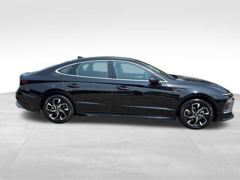 Used 2024 Hyundai Sonata SEL FWD image 7
