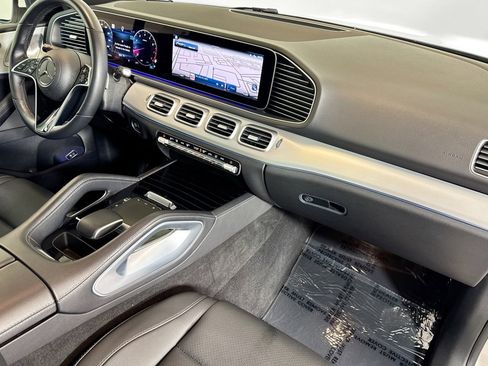 Used 2025 Mercedes-Benz GLE 350 4MATIC image 28