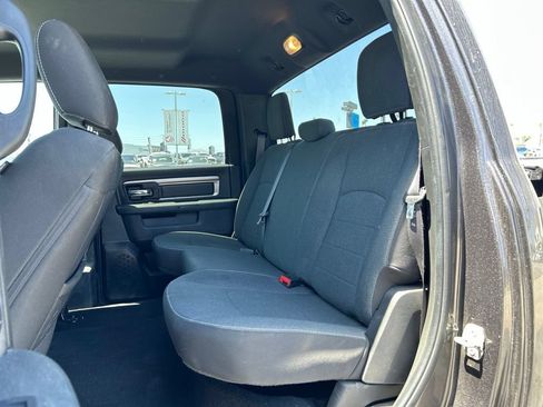 Used 2024 RAM 1500 Warlock AWD/4WD image 4