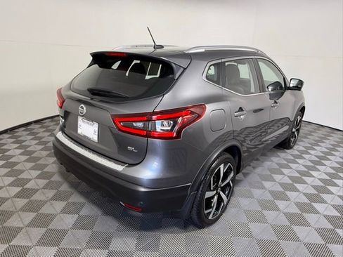 Used 2020 Nissan Rogue Sport SL w/ Premium Package image 6