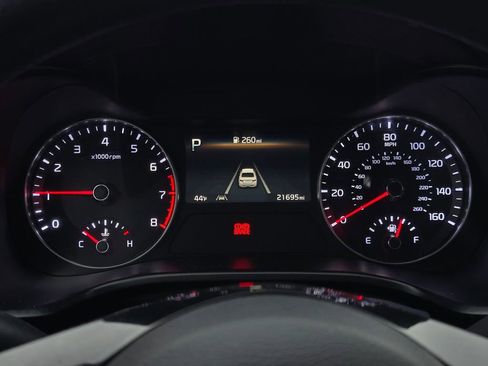 Certified 2024 Kia Forte LXS image 28