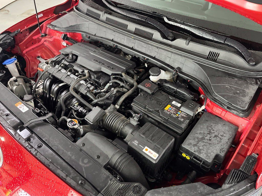 Used 2022 Hyundai Kona SEL w/ Cargo Package FWD image 12