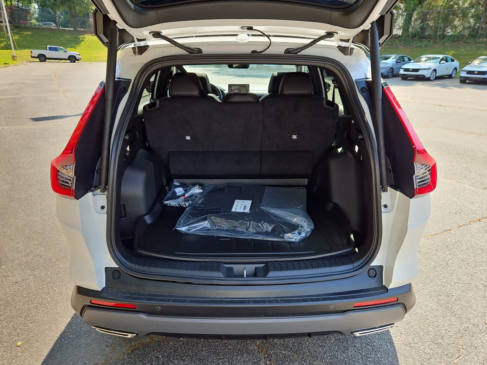 New 2026 Honda CR-V Sport-L image 9