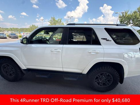 Used 2021 Toyota 4Runner TRD Off-Road Premium w/ Moonroof Package AWD/4WD image 21