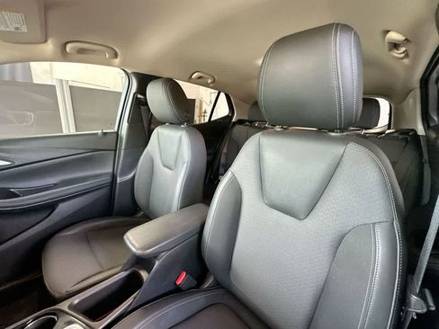 Used 2025 Buick Encore GX Preferred FWD image 14