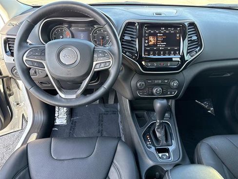 Used 2021 Jeep Cherokee Limited w/ Elite Package FWD image 18