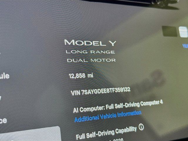 Used 2026 Tesla Model Y AWD image 11
