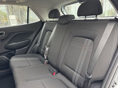 Used 2023 Hyundai Venue SEL w/ Cargo Package FWD image 15