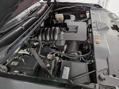 Used 2018 Chevrolet Silverado 1500 LT w/ All Star Edition image 44