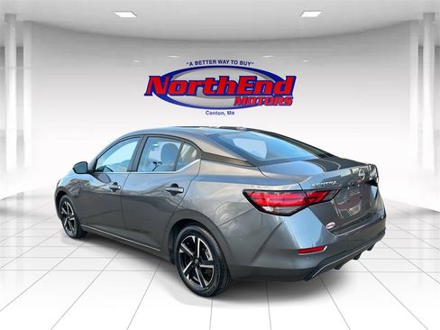 Used 2024 Nissan Sentra SV image 5