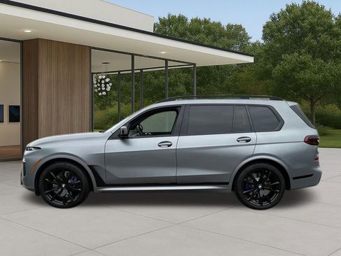 Certified 2023 BMW X7 M60i w/ Executive Package image 13