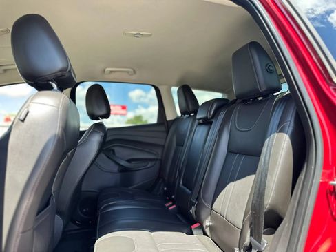 Used 2013 Ford Escape Titanium FWD image 19