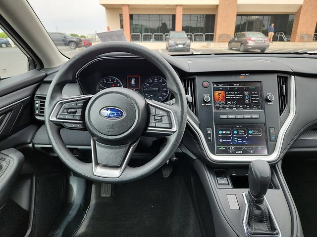 Certified 2025 Subaru Outback AWD/4WD image 12