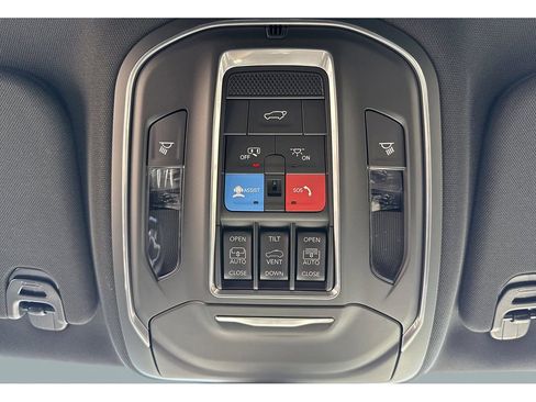 New 2026 Jeep Grand Wagoneer Limited AWD/4WD image 37
