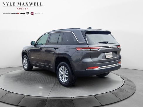 New 2025 Jeep Grand Cherokee Laredo X image 14