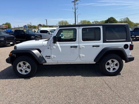 Used 2021 Jeep Wrangler Unlimited Sport AWD/4WD image 2