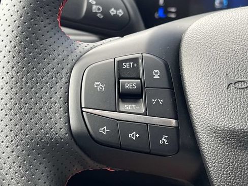 Used 2024 Ford Escape ST-Line w/ Tech Pack #1 AWD/4WD image 26