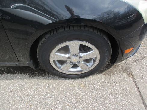 Used 2012 Chevrolet Cruze LT image 3