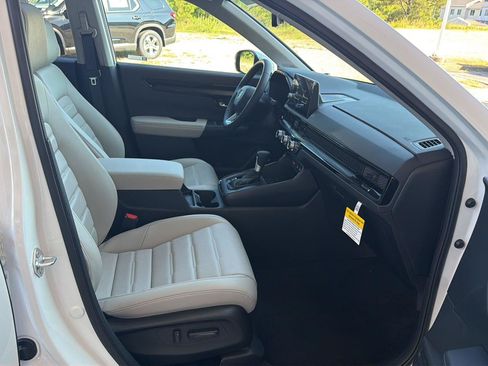 New 2026 Honda CR-V LX image 13