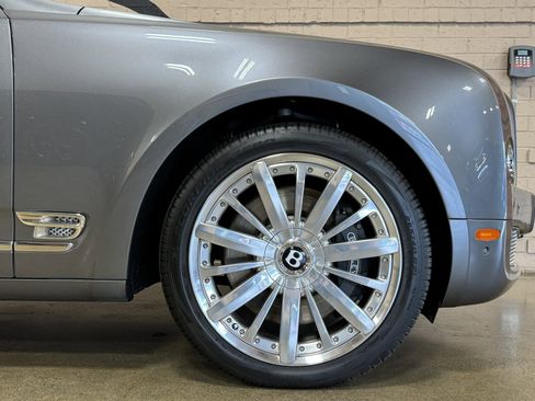 Used 2013 Bentley Mulsanne Mulliner Edition image 34