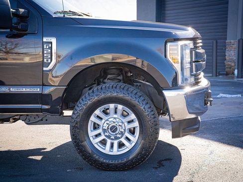 Used 2019 Ford F250 XLT image 4