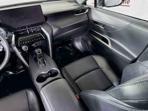 Certified 2024 Toyota Venza Nightshade AWD/4WD image 25