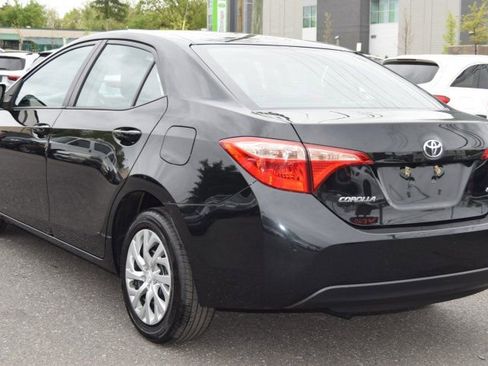 Used 2019 Toyota Corolla LE FWD image 9